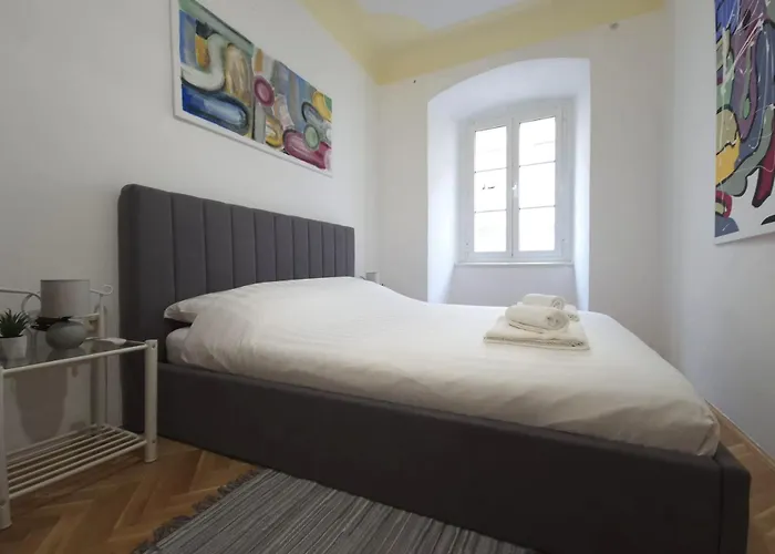 Portakorzo Center شقة